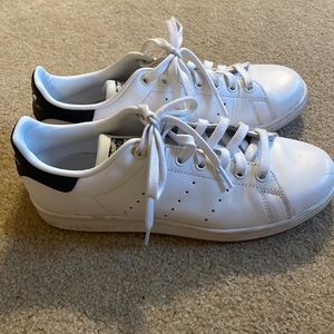 Stan Smith Cloud White women’s sneakers